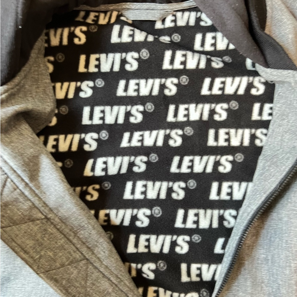 LEVI'S Men Hooded Water Resistant Softshell Bomber Jacket - Picture 7 of 12